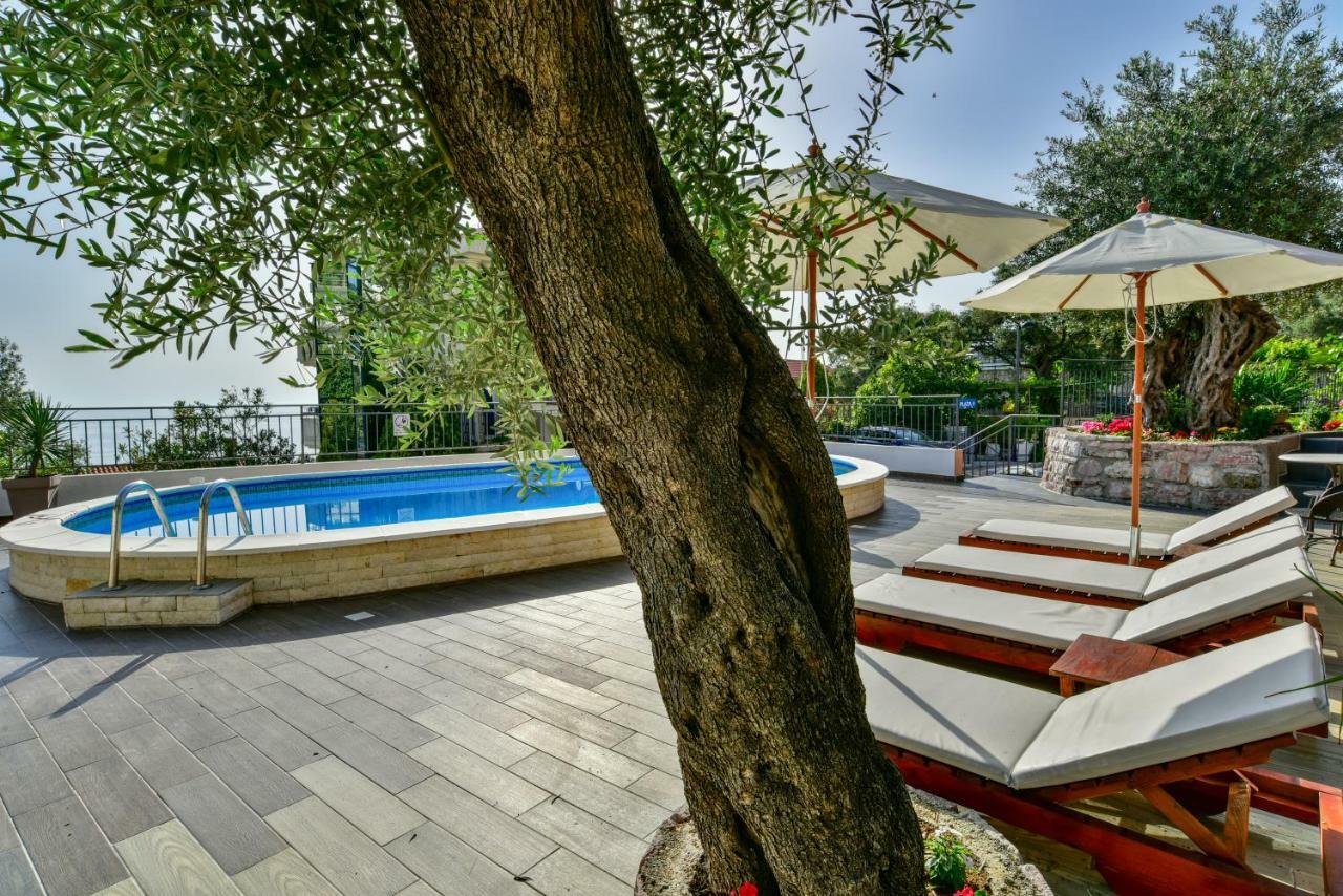 Kentera Appartement Sveti Stefan